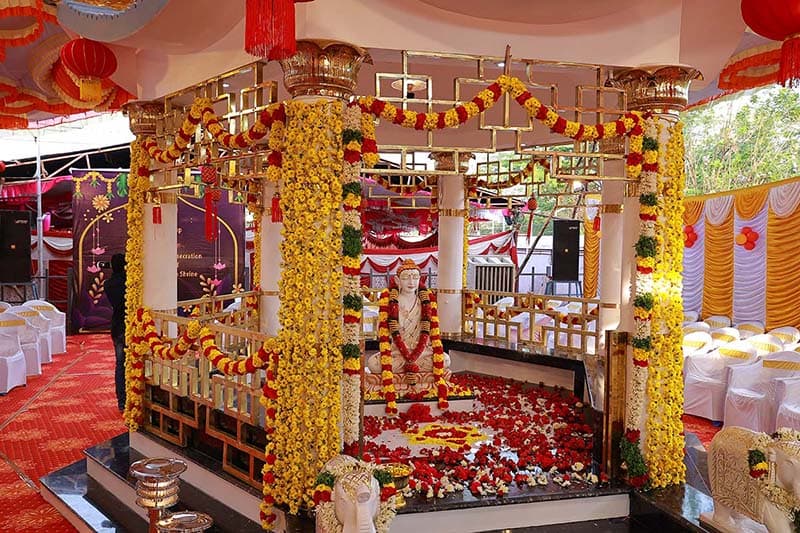 Ceremony at the Manomaya Buddha Temple